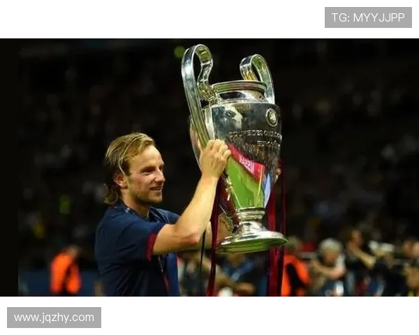 拉基蒂奇：莫德里奇是现象级球员，苏契奇让我感到惊讶